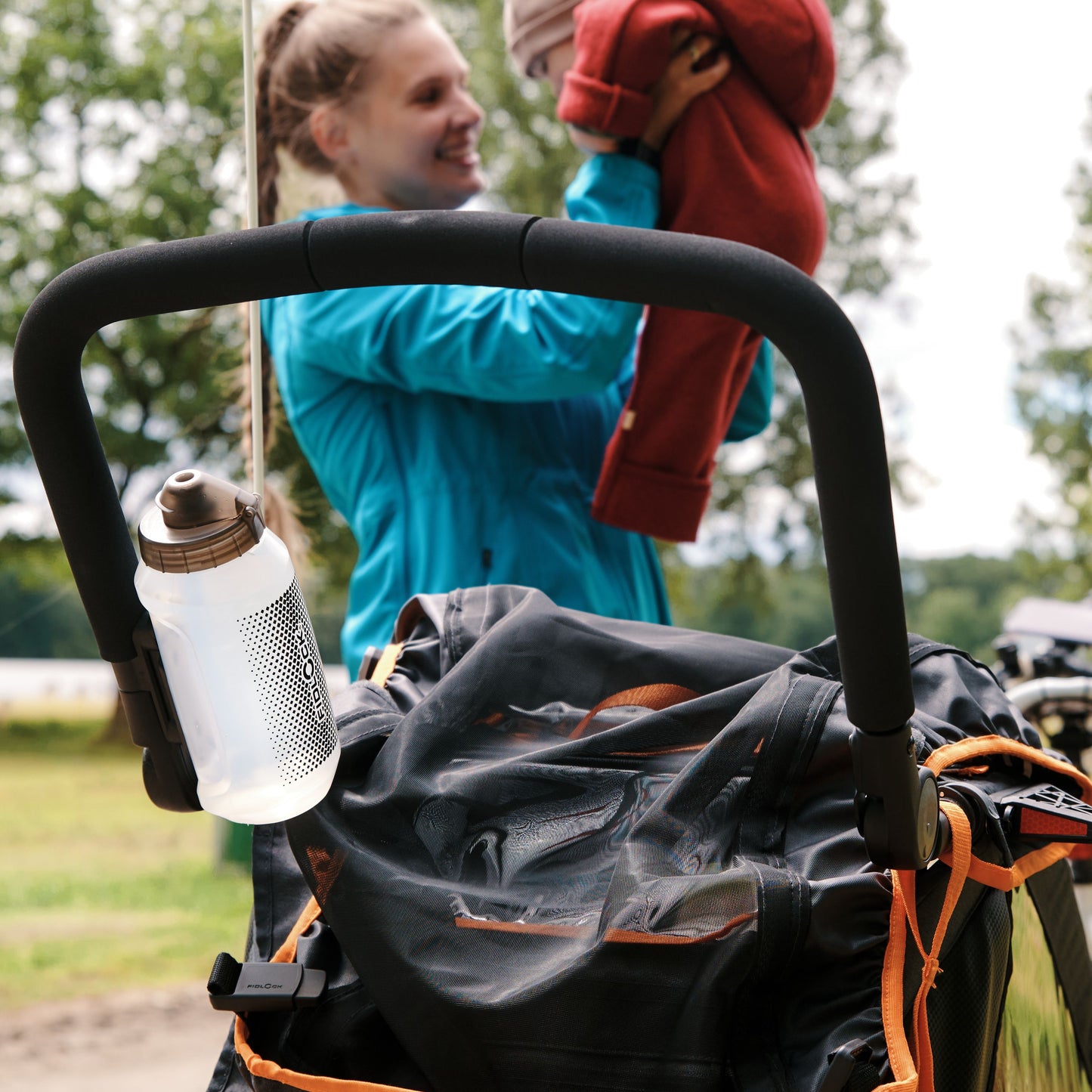 FIDLOCK TWIST SINGLE BOTTLE 750ML COMPACT INCL BOTTLE CONNECTOR