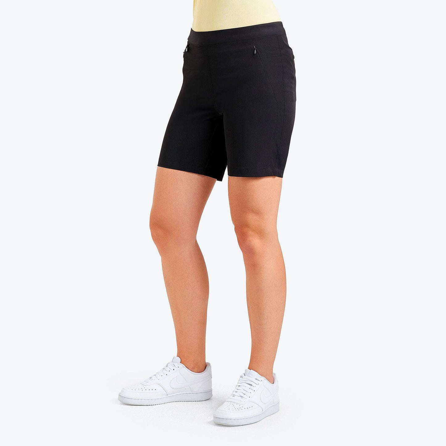 Naeva Shorts Black