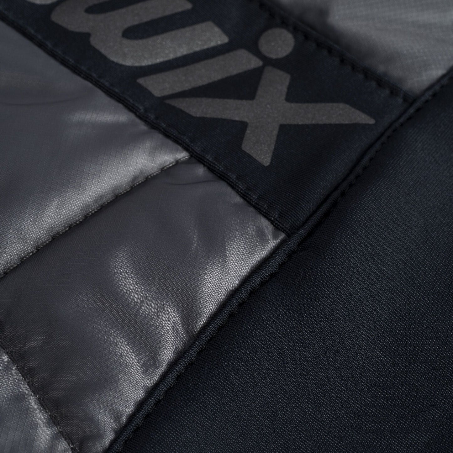 Infinity - Men's Hybrid Insulated Jacket