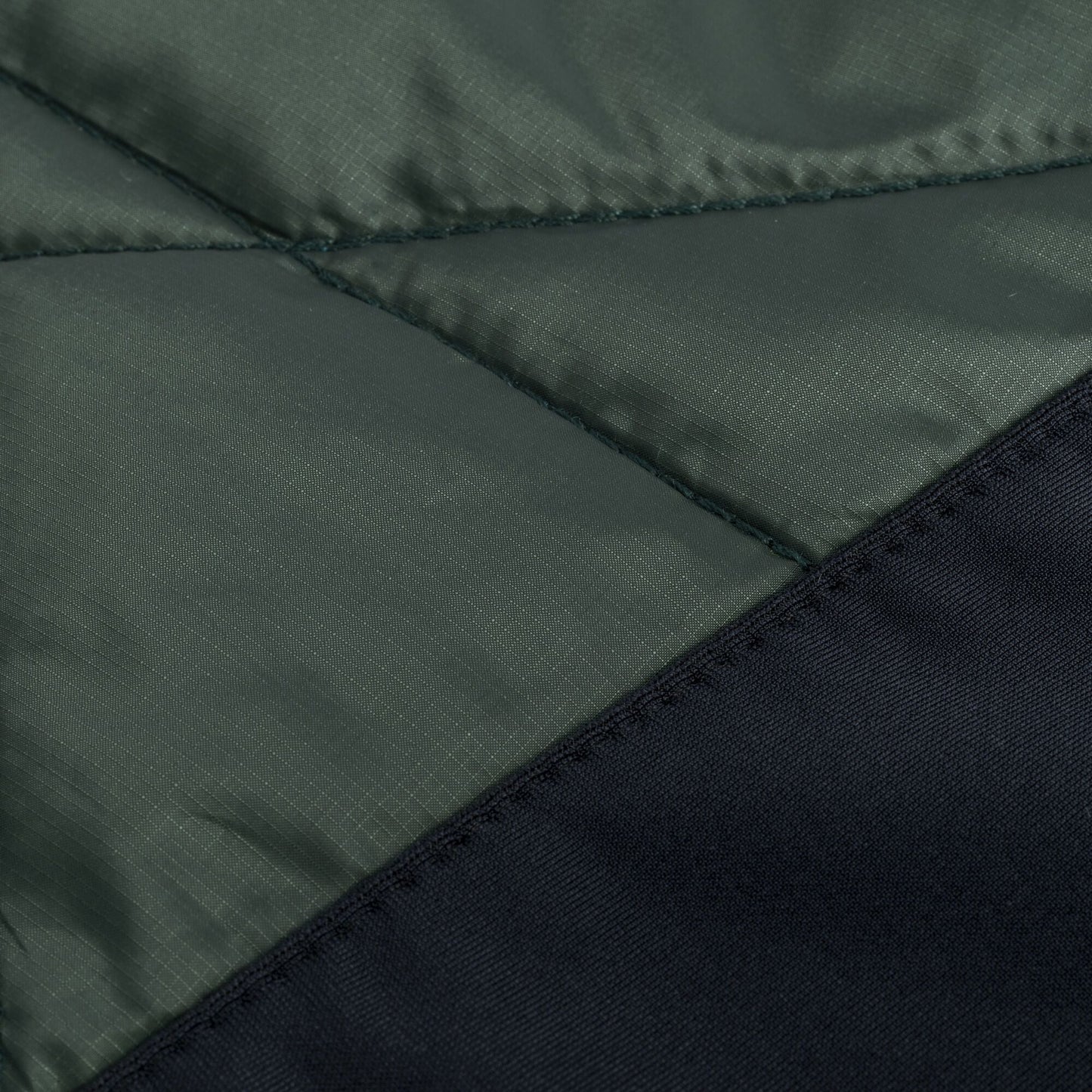 Infinity - Men's Hybrid Insulated Jacket