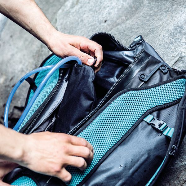 ORTLIEB Atrack Hydration-System