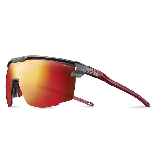 Julbo ULTIMATE Sunglasses with a Spectron 3 lens