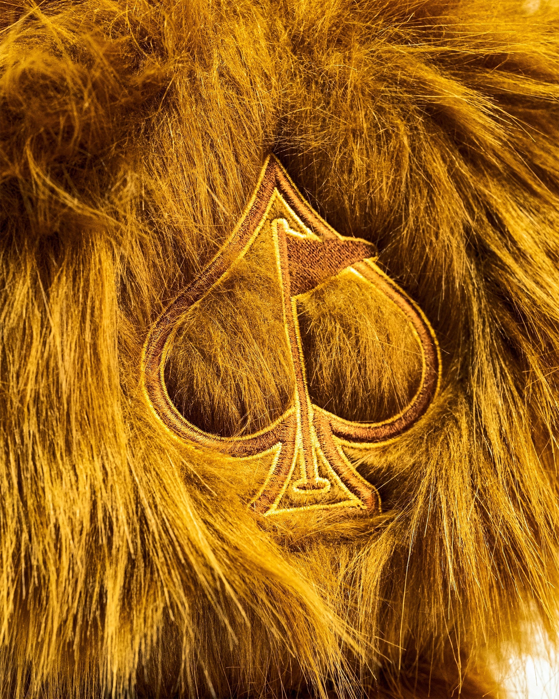 Lion Driver Cover with realistic lion head design, perfect for golf enthusiasts.