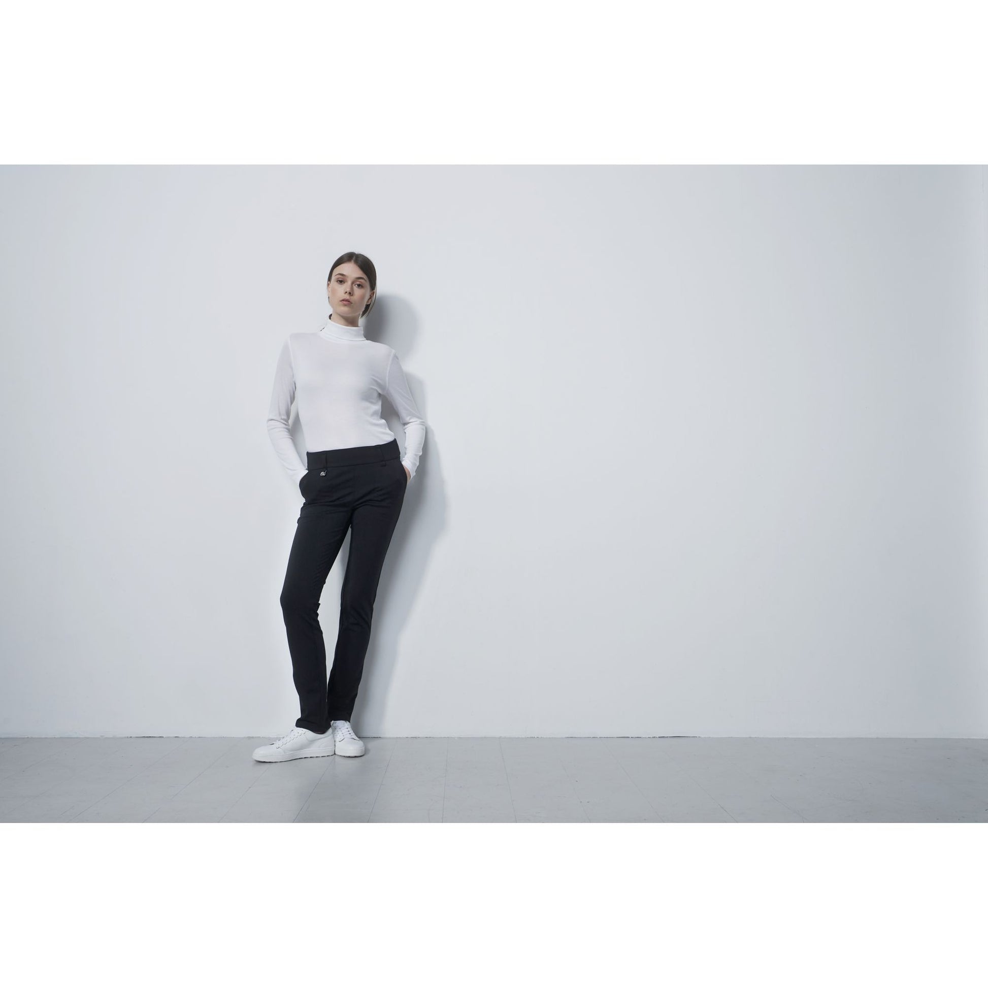 DAILY SPORTS  999-BLACK 42  