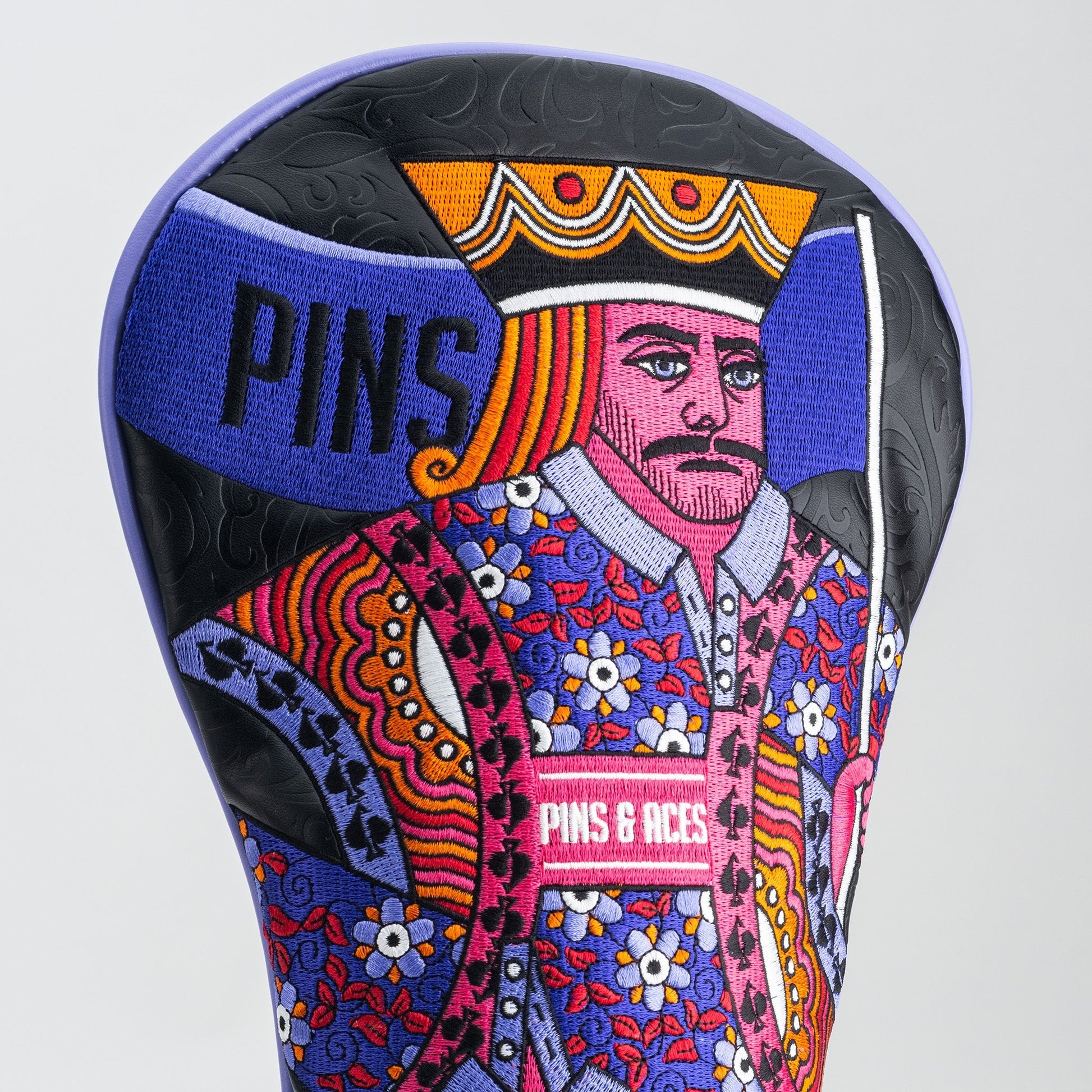 "King of Spades driver cover with a bold design, featuring a royal spade graphic and premium material for golf clubs."