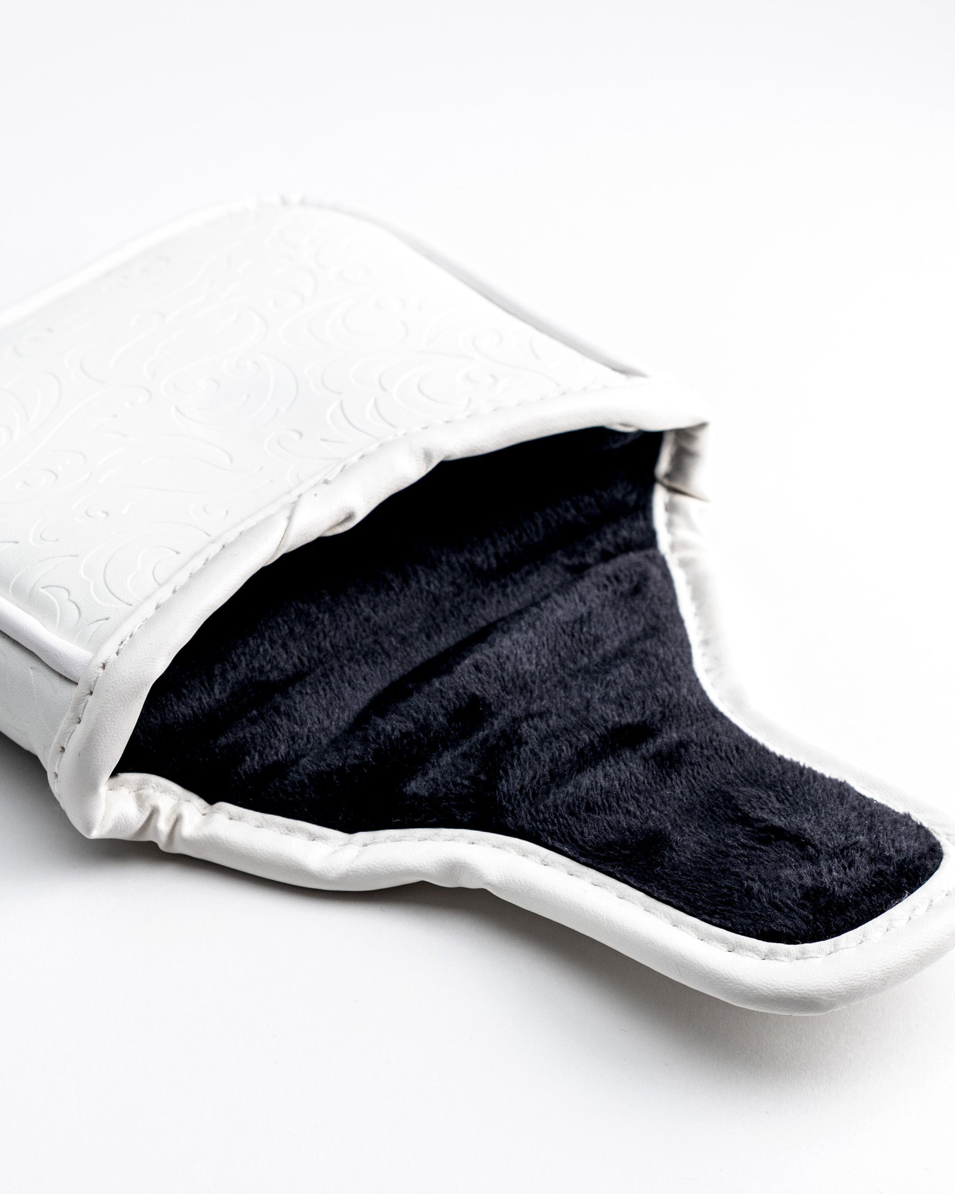 White Out Ace of Spades mallet putter cover featuring a sleek design with a bold spade logo, suitable for golf enthusiasts.