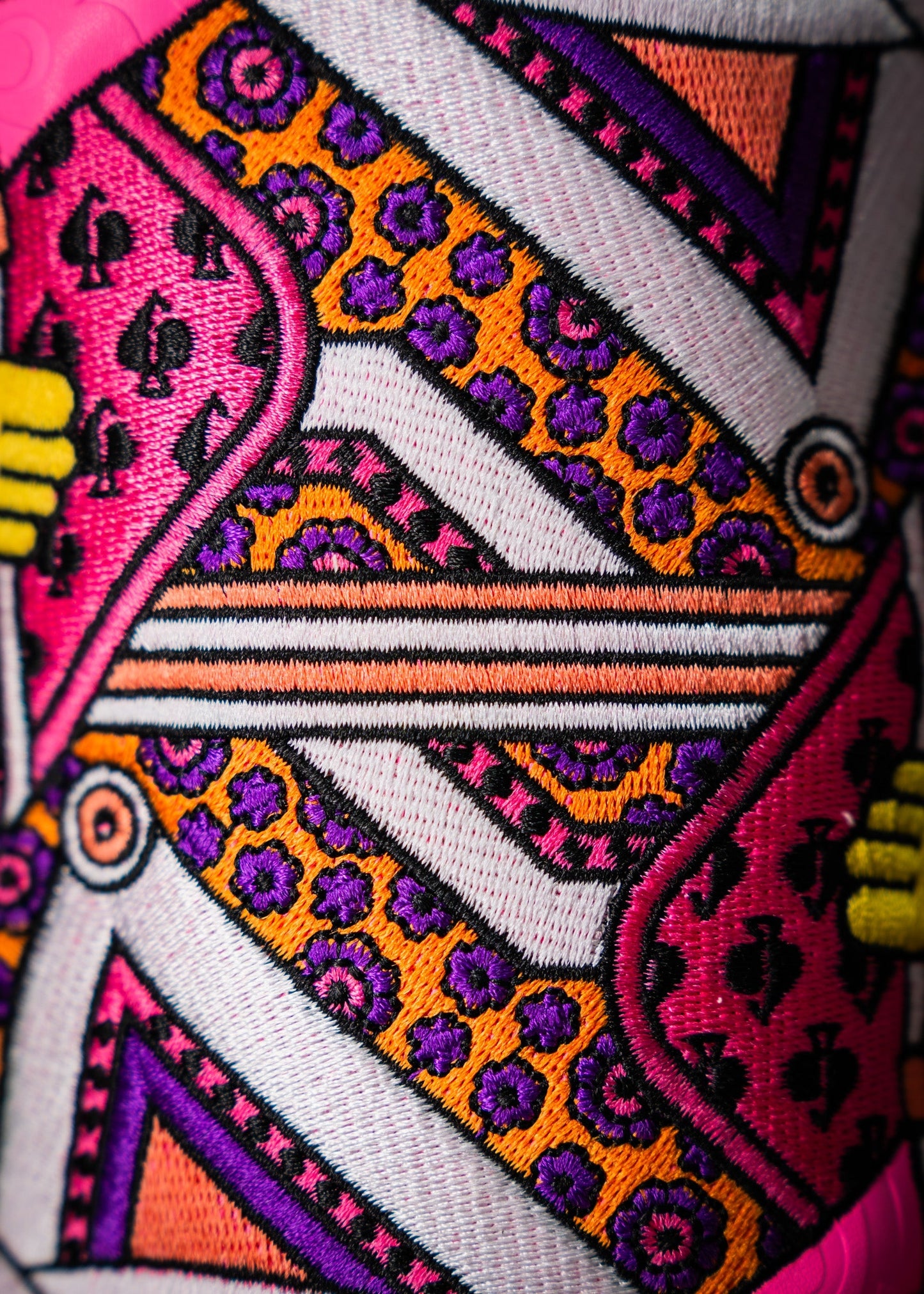 Pink Lemonade Queen of Spades fairway cover featuring a vibrant design with a spade motif, ideal for golf clubs.