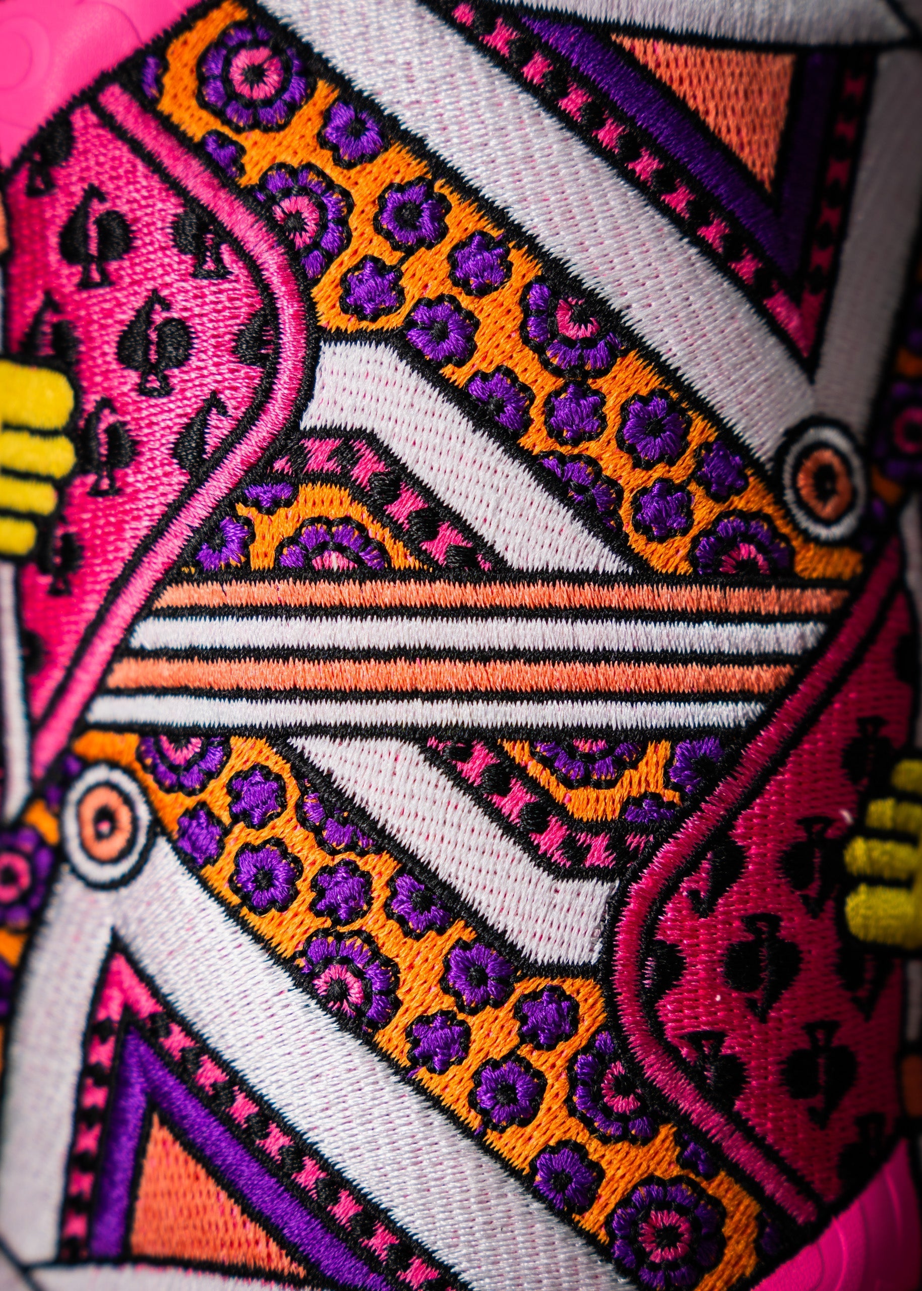 Pink Lemonade Queen of Spades fairway cover featuring a vibrant design with a spade motif, ideal for golf clubs.