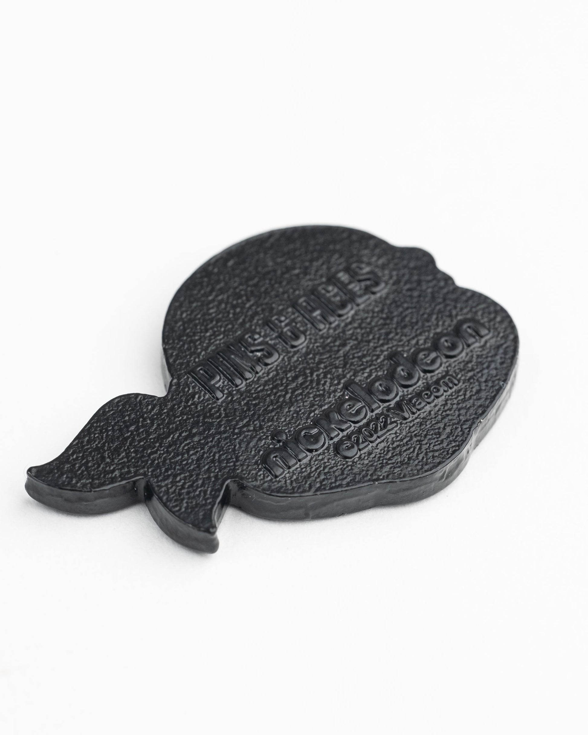 TMNT Michelangelo ball marker featuring a vibrant design of Michelangelo's face and signature colors.