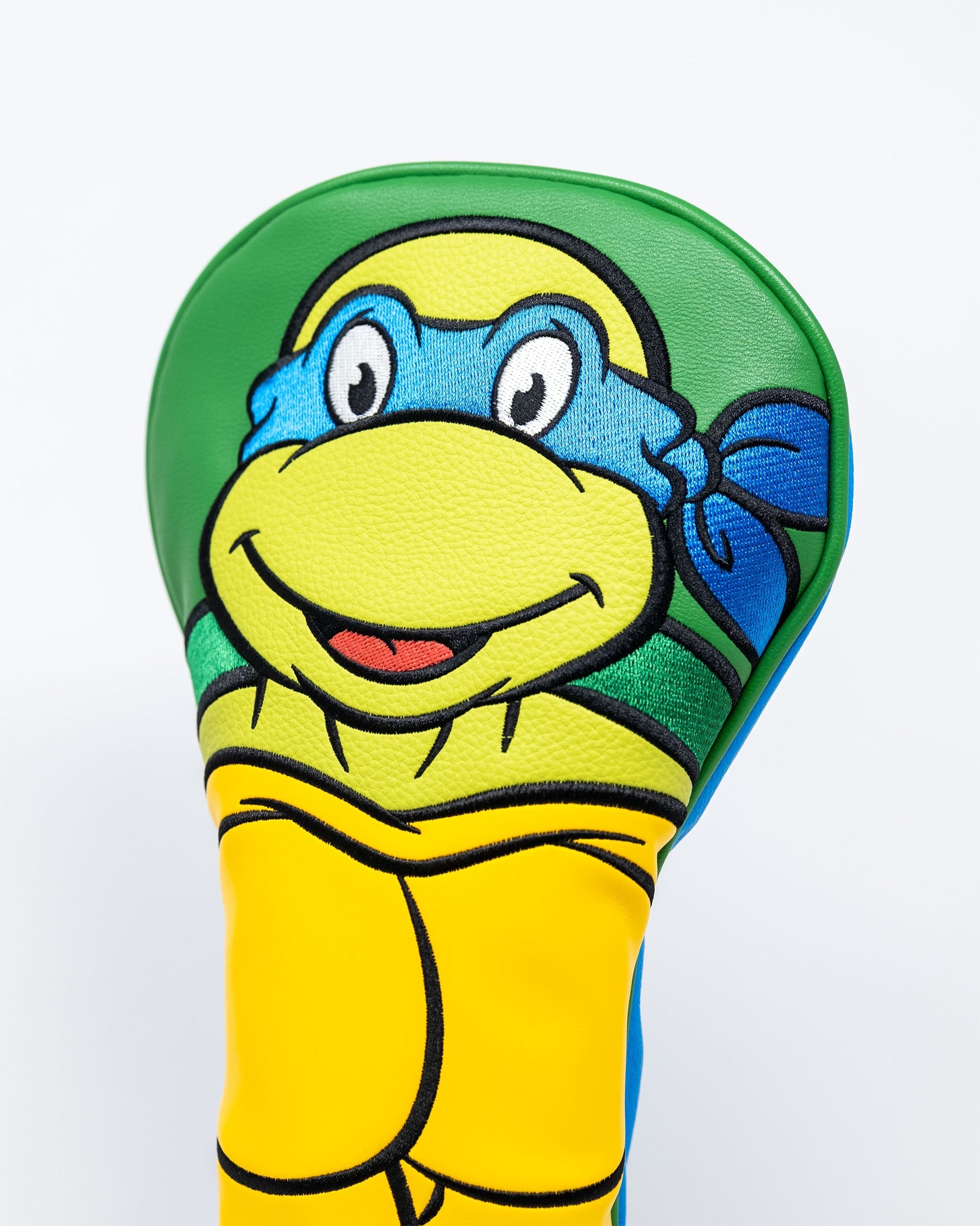 TMNT Leonardo driver cover featuring a detailed graphic of the character in vibrant colors.