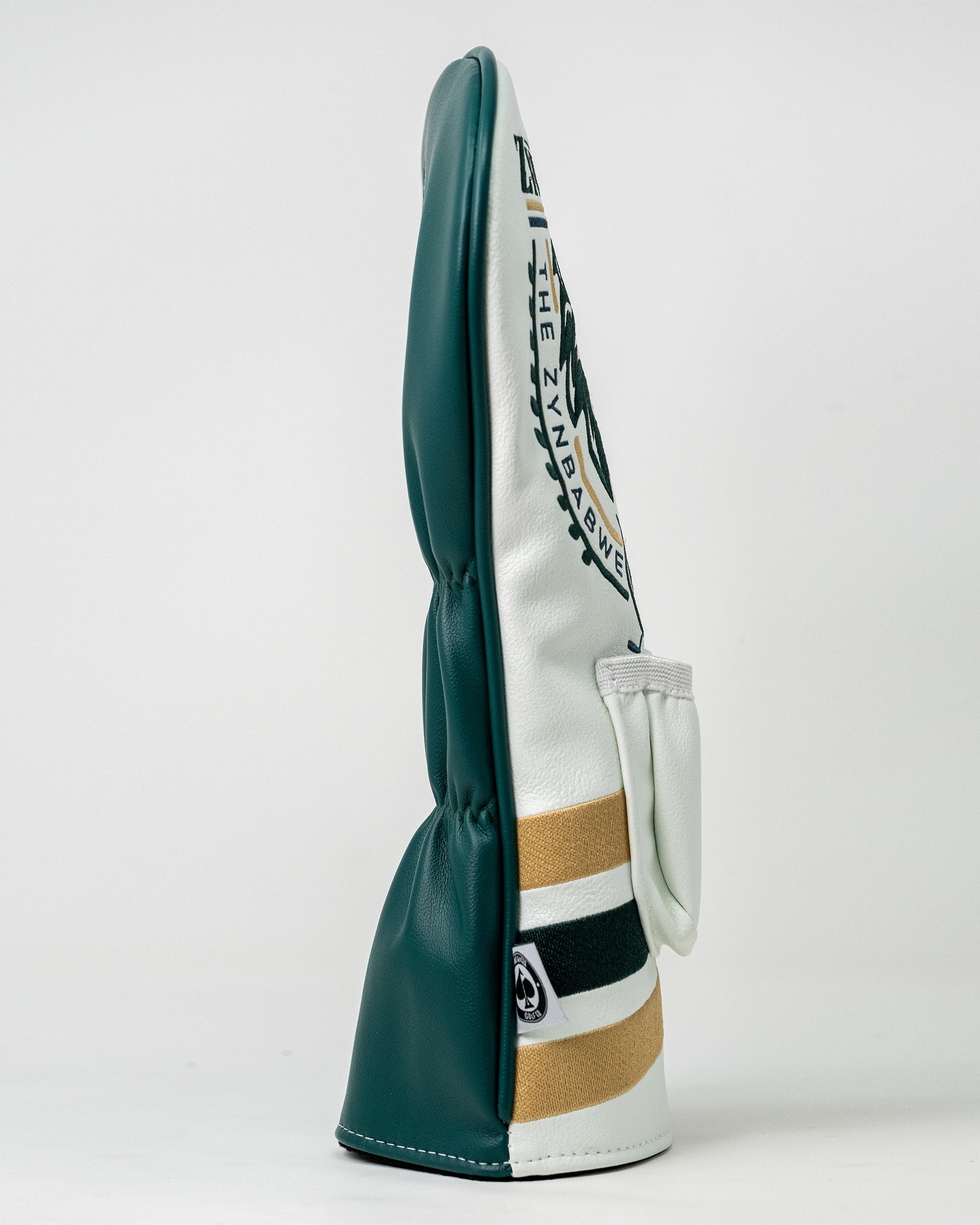 Zynbabwe Country Club driver cover featuring a stylish design with vibrant colors and logo.