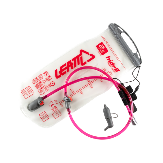 LEATT Bladder Flat CleanTech 2L (70oz) w tube and bite valve